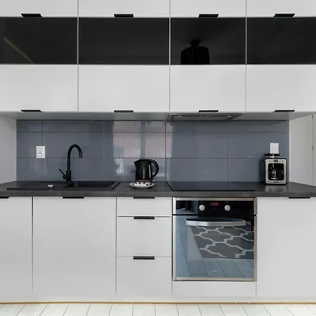 Spacious In For 8 People By Renters Διαμέρισμα Σόποτ