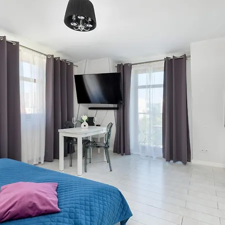 شقة Spacious In For 8 People By Renters سوبوت