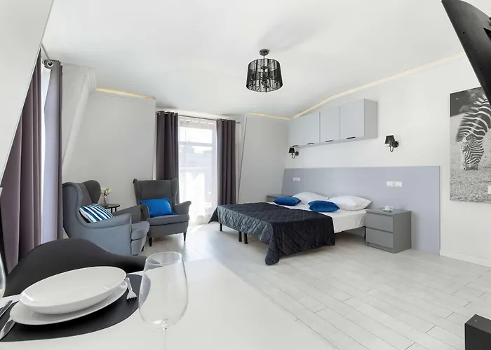 Spacious In For 8 People By Renters