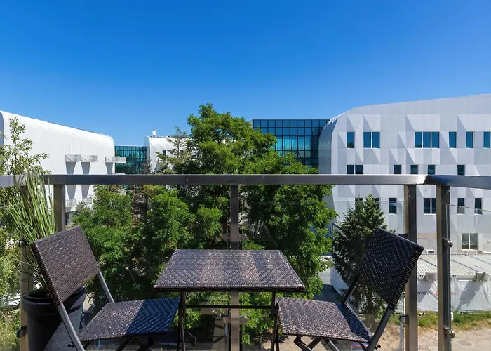 Spacious In For 8 People By Renters Σόποτ