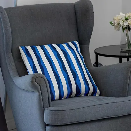 Spacious In For 8 People By Renters Διαμέρισμα *